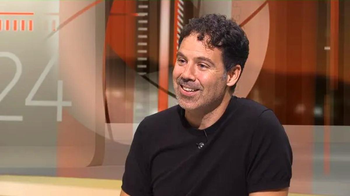 Tolo Moya, Fichado en la Diputació de Barcelona Tras Su despido de Erc por Los Carteles contra Maragall