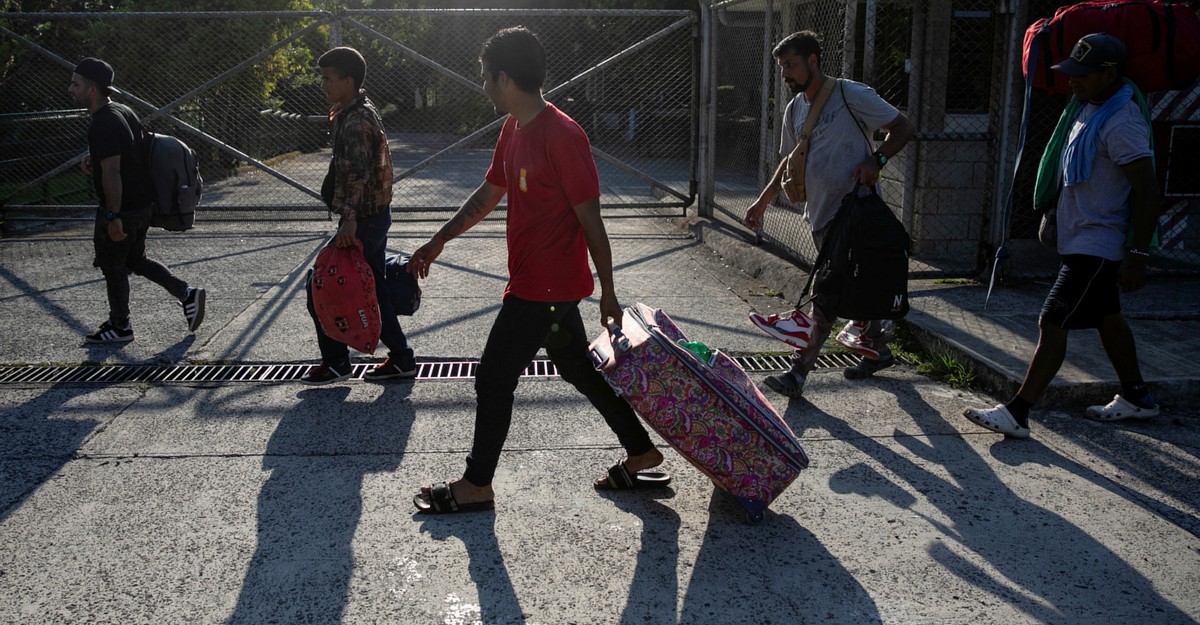 Los migrantes que huyen hacia el sur