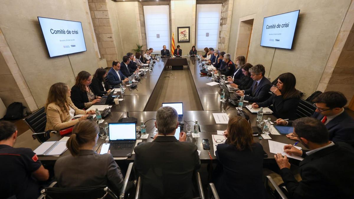 Apagón luz | NOCHE EN VELA EN LA GENERALITAT POR EL APAGÓN: “El Primera Preocupacia Hospitales de Fueron y Comisarias”
