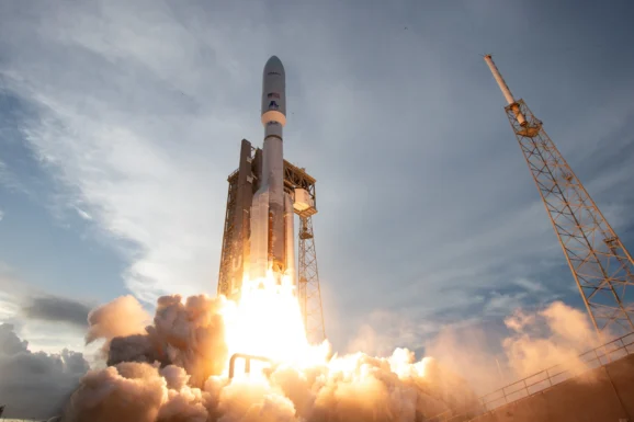 Amazon entra en la carrera de banda ancha satelital con el lanzamiento de Kuiper-1: la revista europea