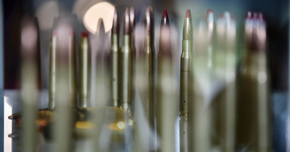 España termina el contrato de munición israelí después de que Uproar amenazó con derrocar a la coalición – Político