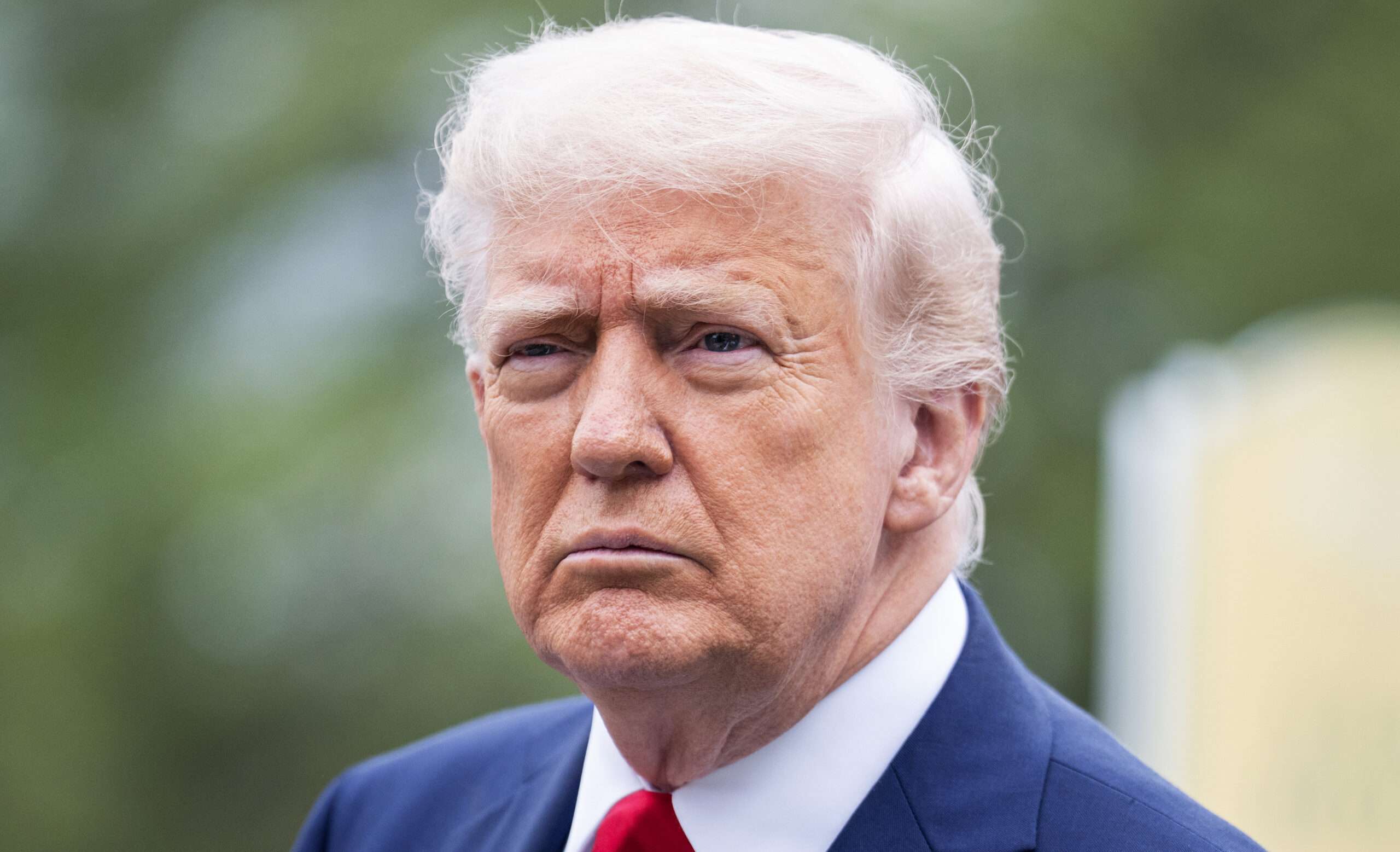 Las acciones de Trump contradicen su compromiso declarado con los derechos de la Primera Enmienda