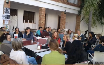 Mujer sabia: vida en el sol