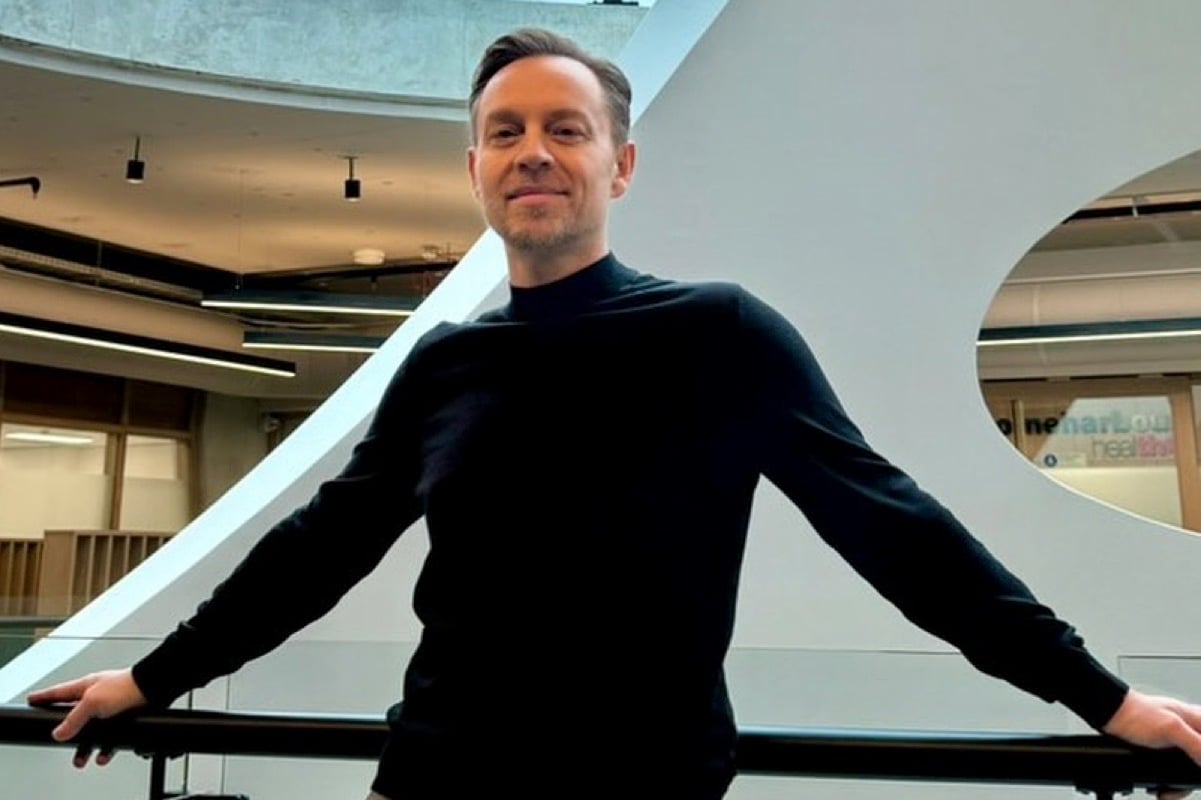 Darren Hayes de Savage Garden se rompió la mandíbula por la mitad, perdió el conocimiento en un “terrible accidente”