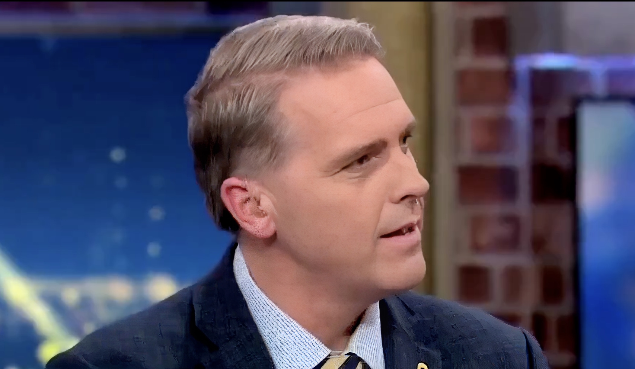Scott Jennings de CNN desglosa la ira de la izquierda con Bill Maher por reunirse con Trump: “Un intento de intimidar a la gente” (Video) | El experto de la puerta de entrada