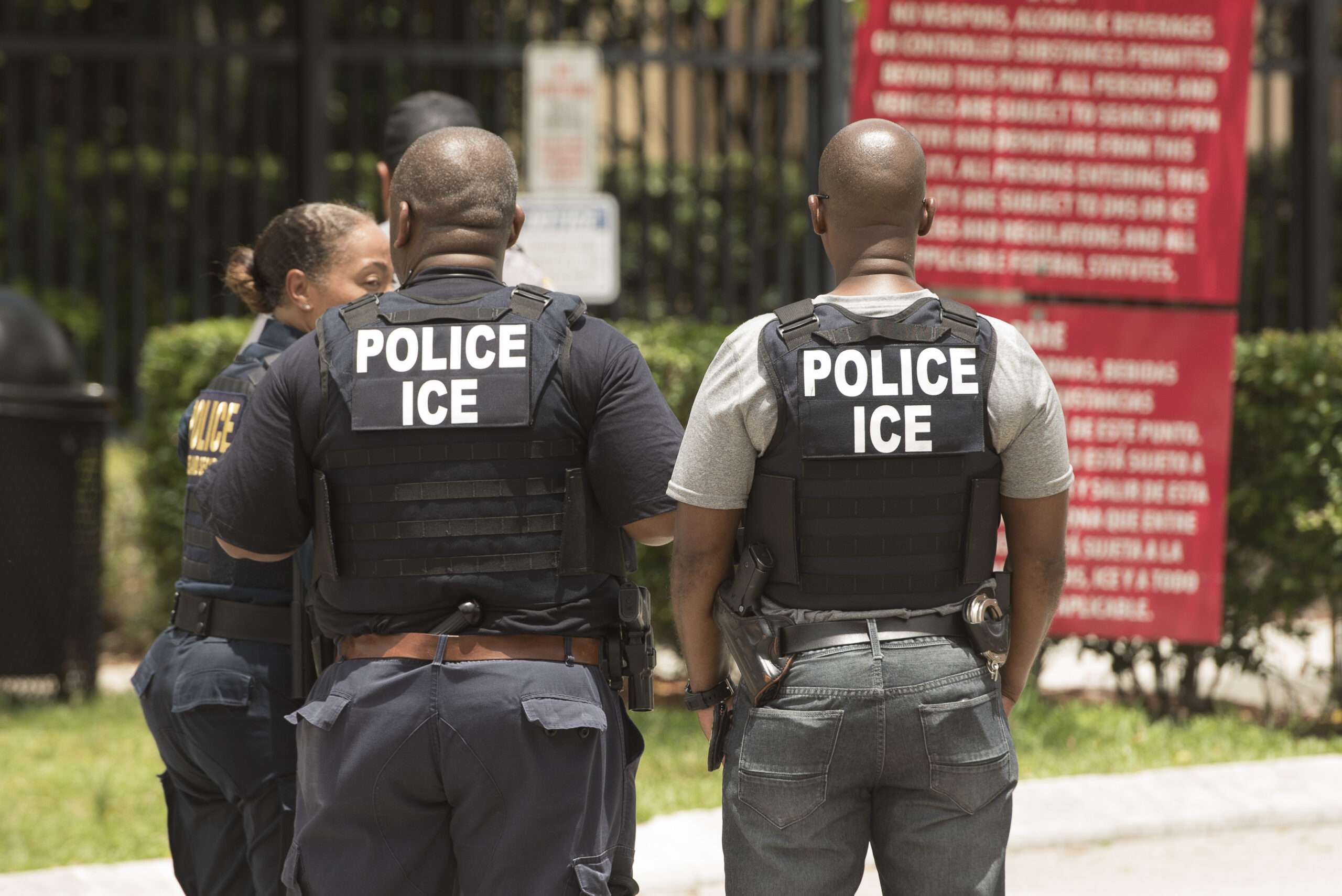 El hielo retrae la amenaza para detener las ‘ideas’ ilegales en la frontera
