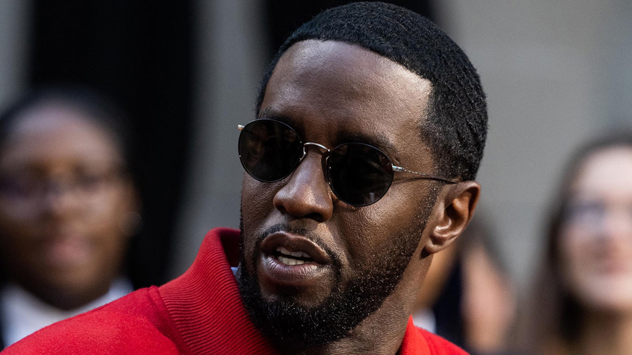 El equipo de defensa de Diddy toma forma antes del juicio federal