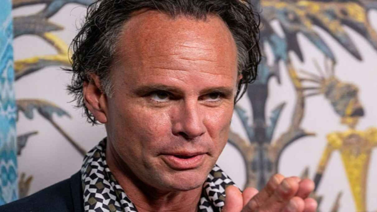 ¿Costares de loto blanco Aimee Lou Wood y Walton Goggins terminan la disputa con este dulce gesto? Descubrir