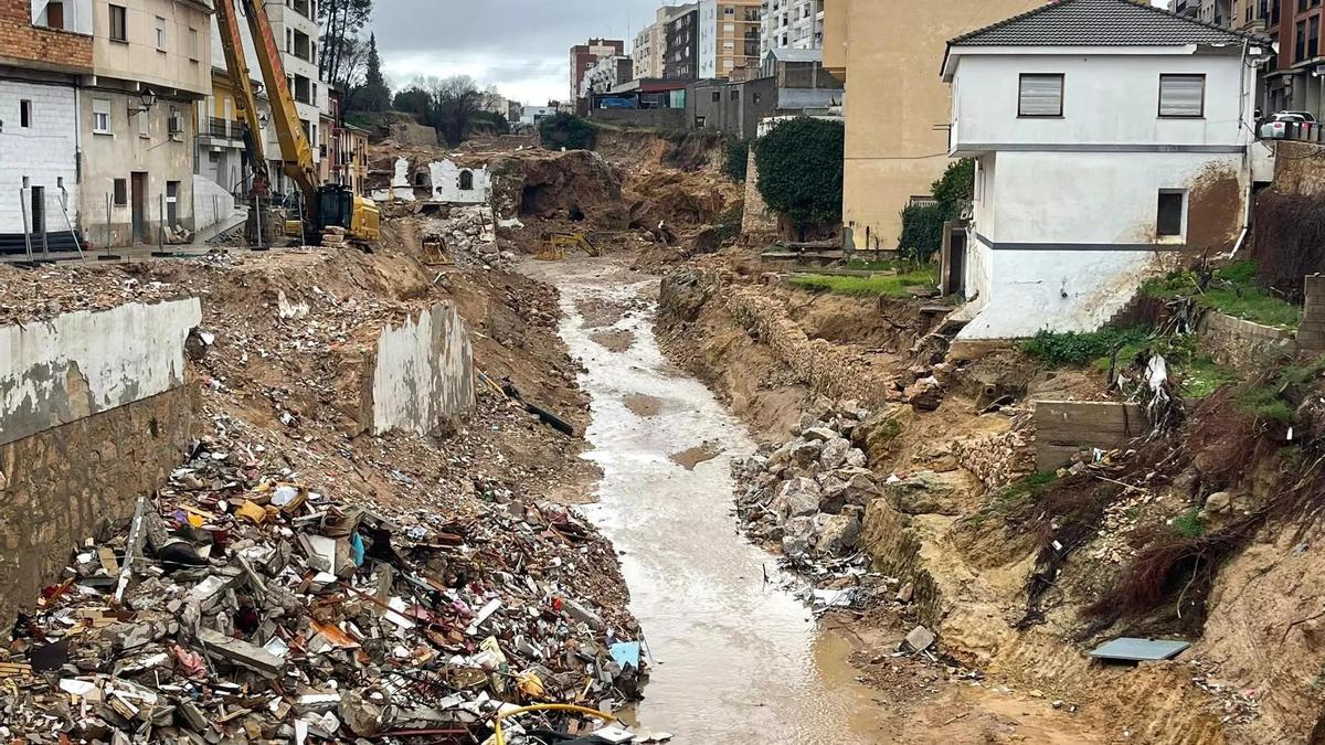 El Pico de Llamadas al 112 Alertando de la Crecida del Barranco del Poyo se Produjo A Las 17 Horas