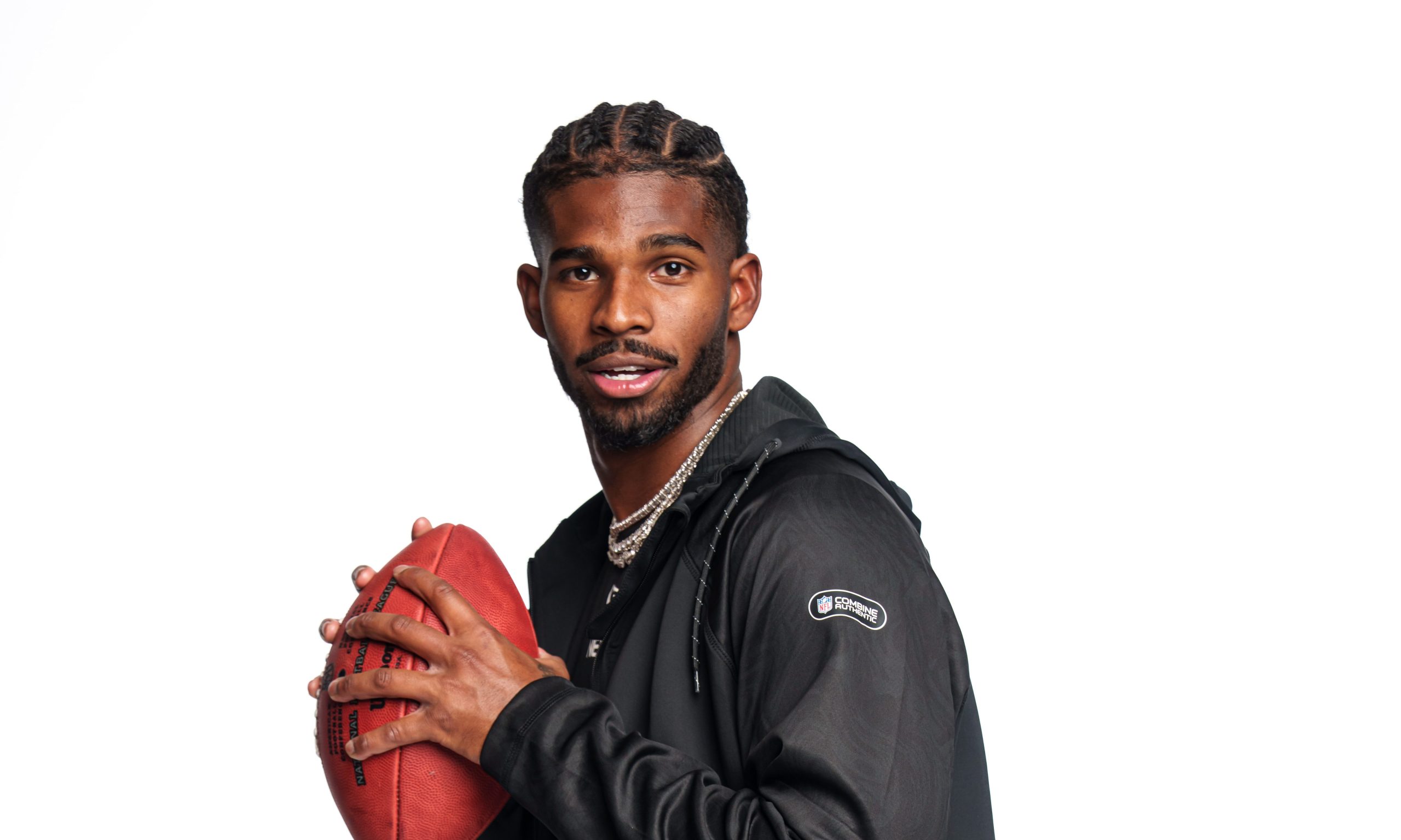 El fanático de Shedeur Sanders demanda a la NFL por $ 100 millones por el resultado del draft