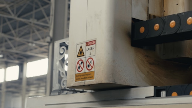 Protocolos de seguridad que todas las instalaciones industriales deben seguir