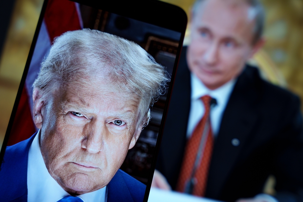 Rusia, Ucrania, para reiniciar inmediatamente las conversaciones de alto el fuego, dice Trump después de llamar con Putin