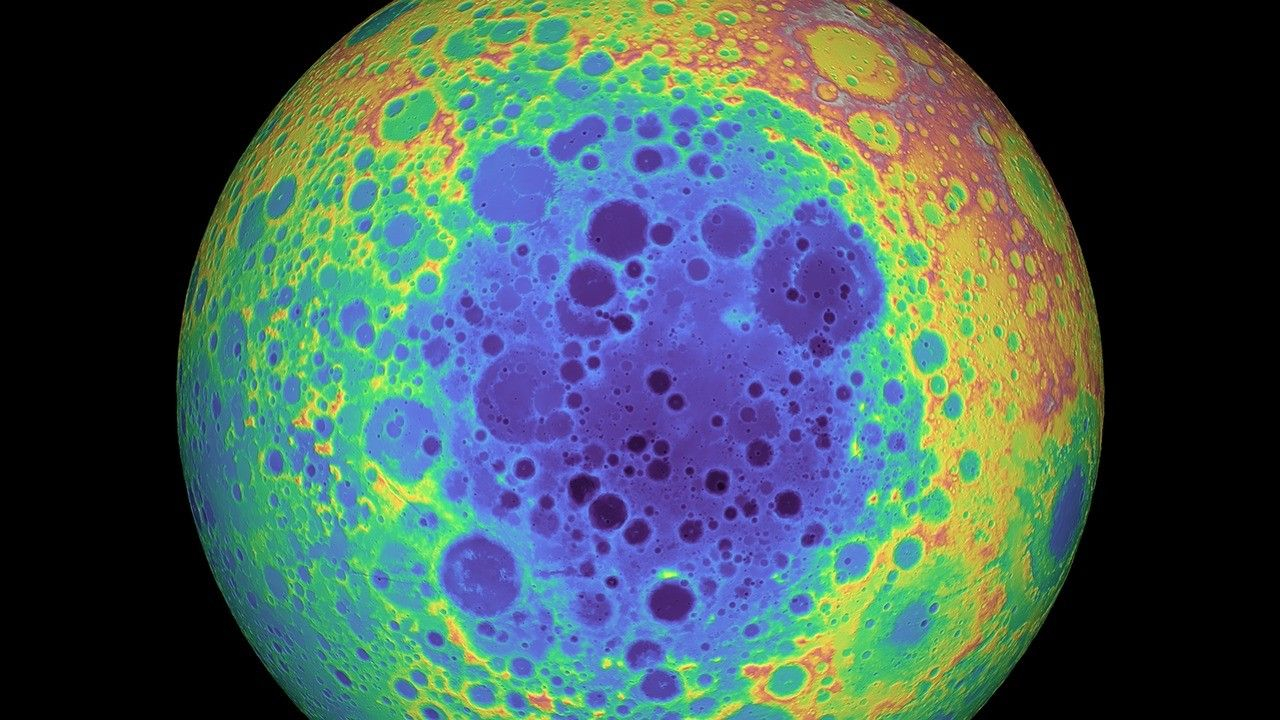 Un cráter gigante en la luna puede contener restos de un antiguo océano de magma. Los astronautas de Artemis podrían traer muestras de casa