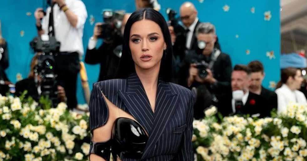 Imágenes generadas por IA de Katy Perry que asisten a la Gala Met roba el centro de atención