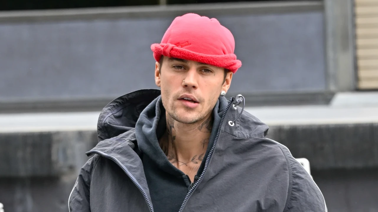 Justin Bieber admite tener ‘problemas de ira’ en la nueva publicación después de un enfrentamiento acalorado con paparazzi en Malibú: ‘Traté de hacer …’