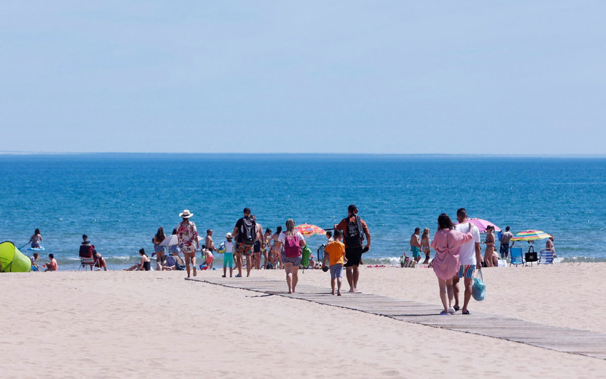 Playas en Gandia y Oliva Reabre «Euro Weekly News