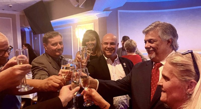 La carrera de la silla del Partido Republicano de Connecticut revela el papel del partido en el declive del estado