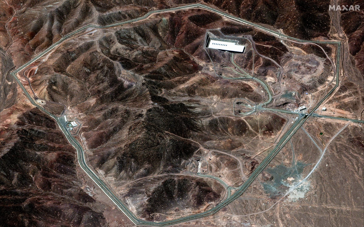 El penetrador de artillería masiva bomba Israel quiere destruir la instalación nuclear de Fordo de Irán