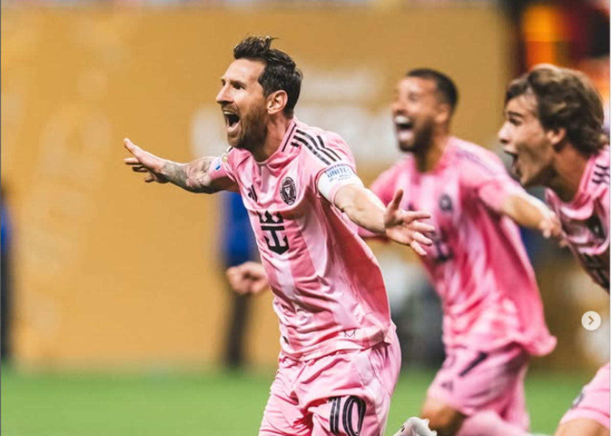 Messi recibe una oferta de $ 215 millones para jugar en la misma liga que Ronaldo «Euro Weekly News
