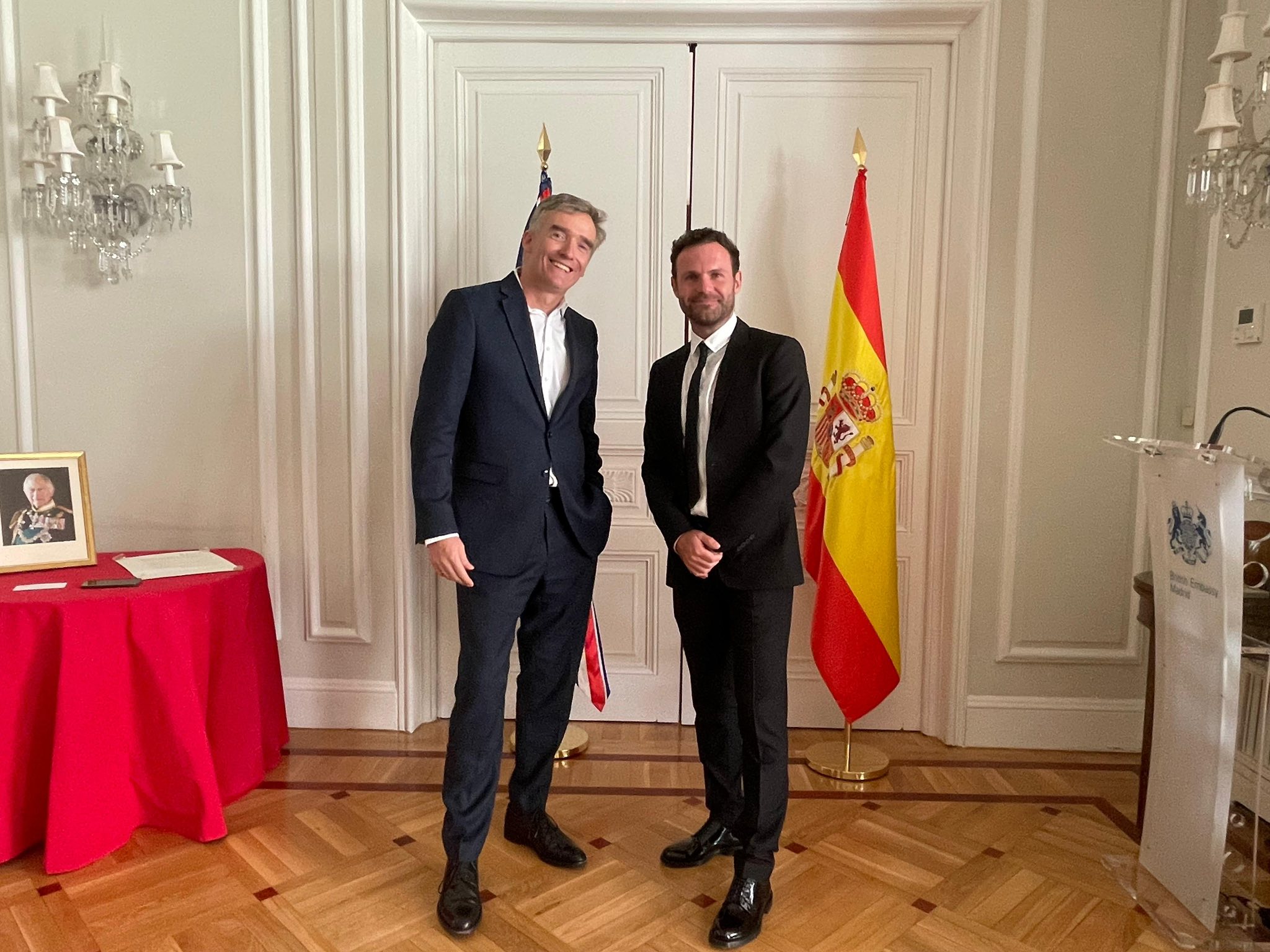 El futbolista Juan Mata puntúa con MBE ⋆ Madrid Metropolitan