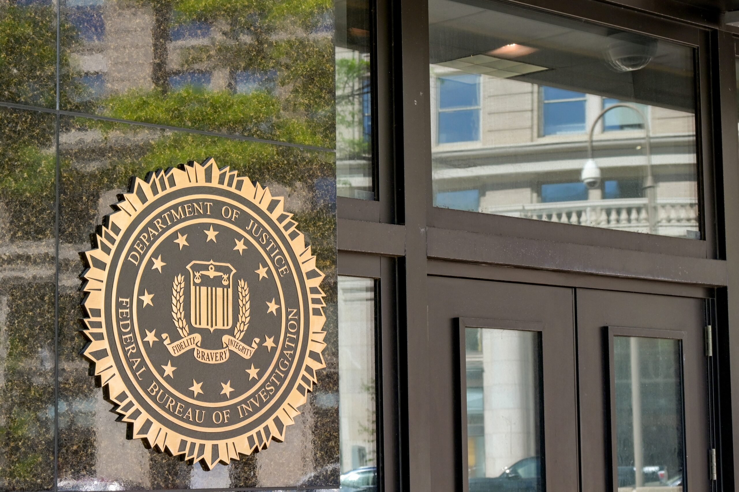 El FBI desclasifica el informe sobre la presunta interferencia china en 2020 elecciones estadounidenses: Patel