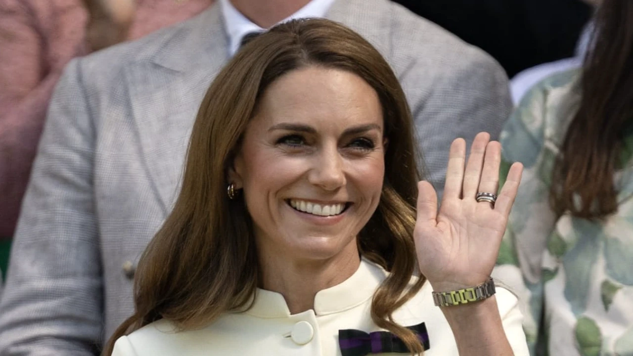 Kate Middleton se emociona en la final de Wimbledon Women Single en medio de recibir ovación de pie de la audiencia, ver
