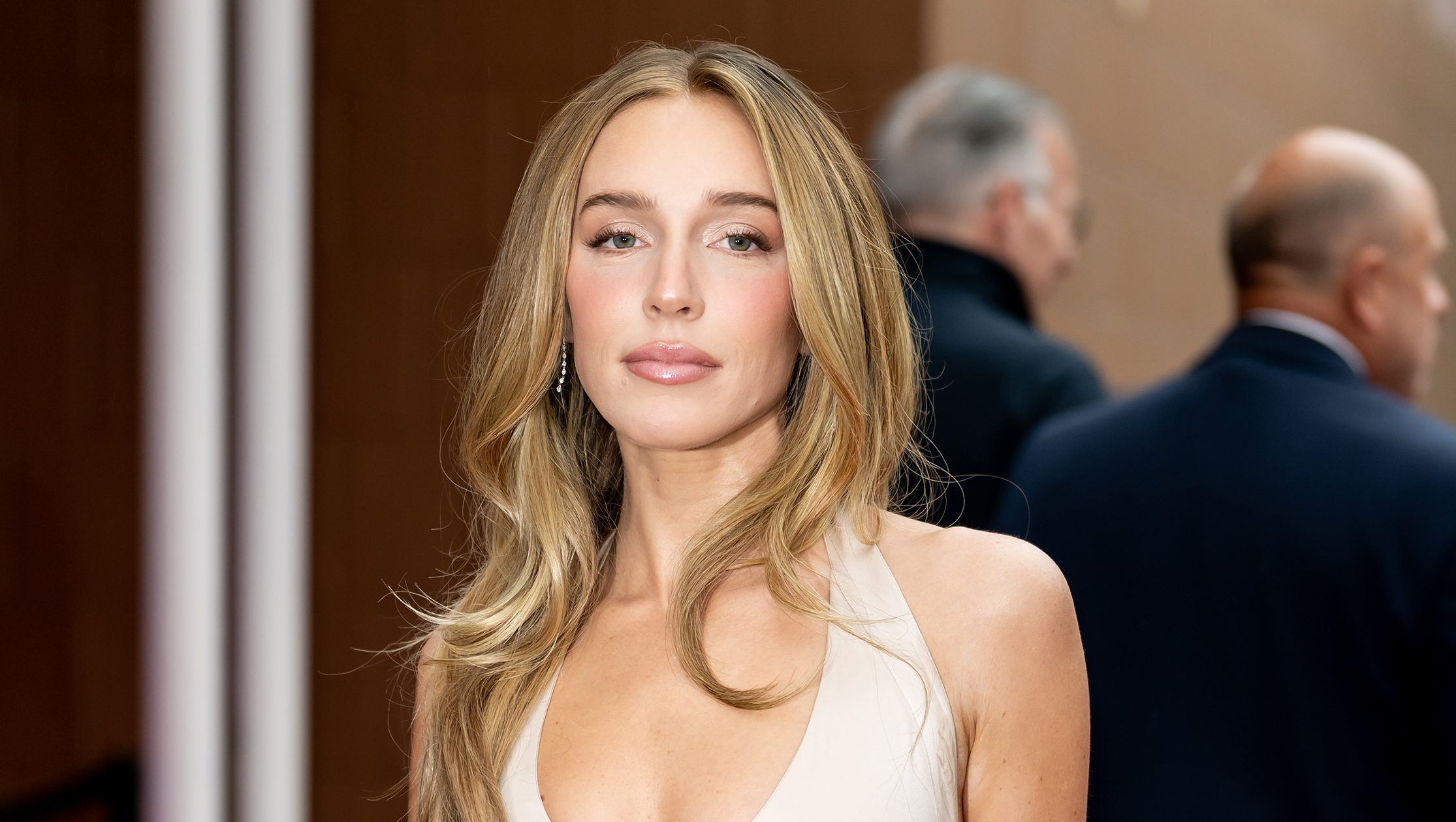 ¿Cuánto gana el anfitrión de ‘llamar a su papá’? – Hollywood Life