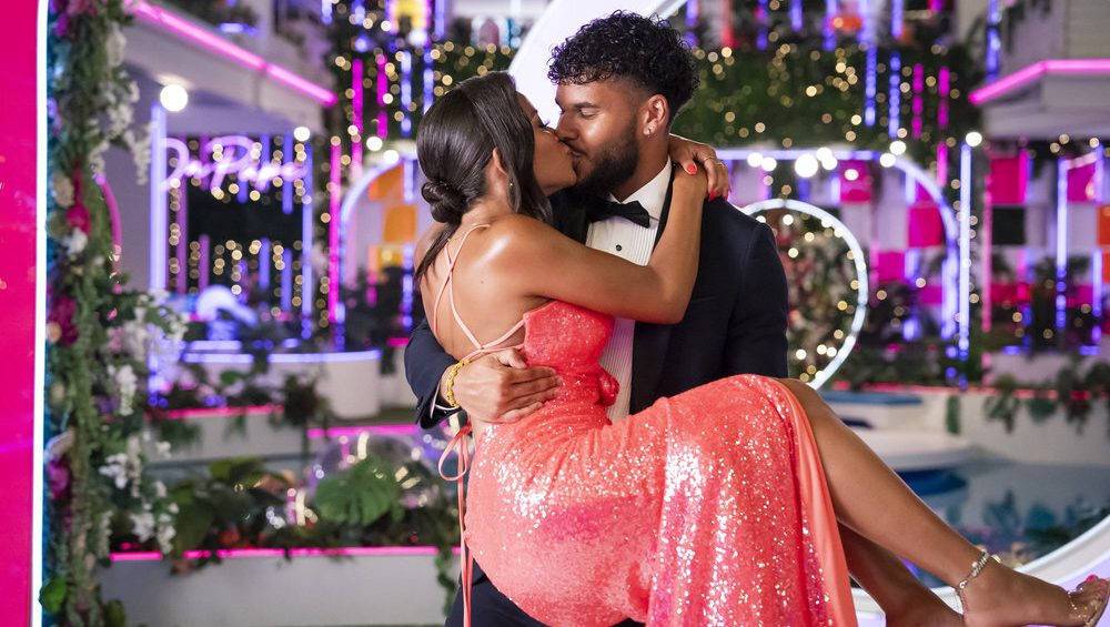 ¿Están Amaya y Bryan juntos? – Hollywood Life