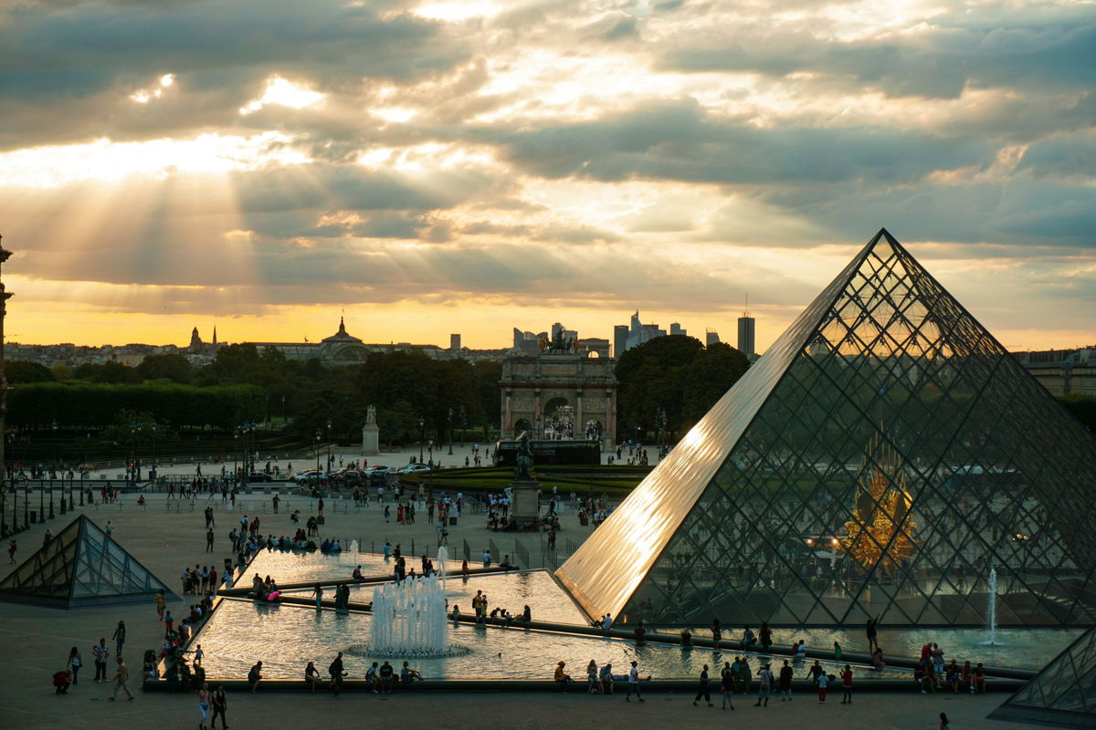 Louvre abre el concurso para su rediseño «Euro Weekly News