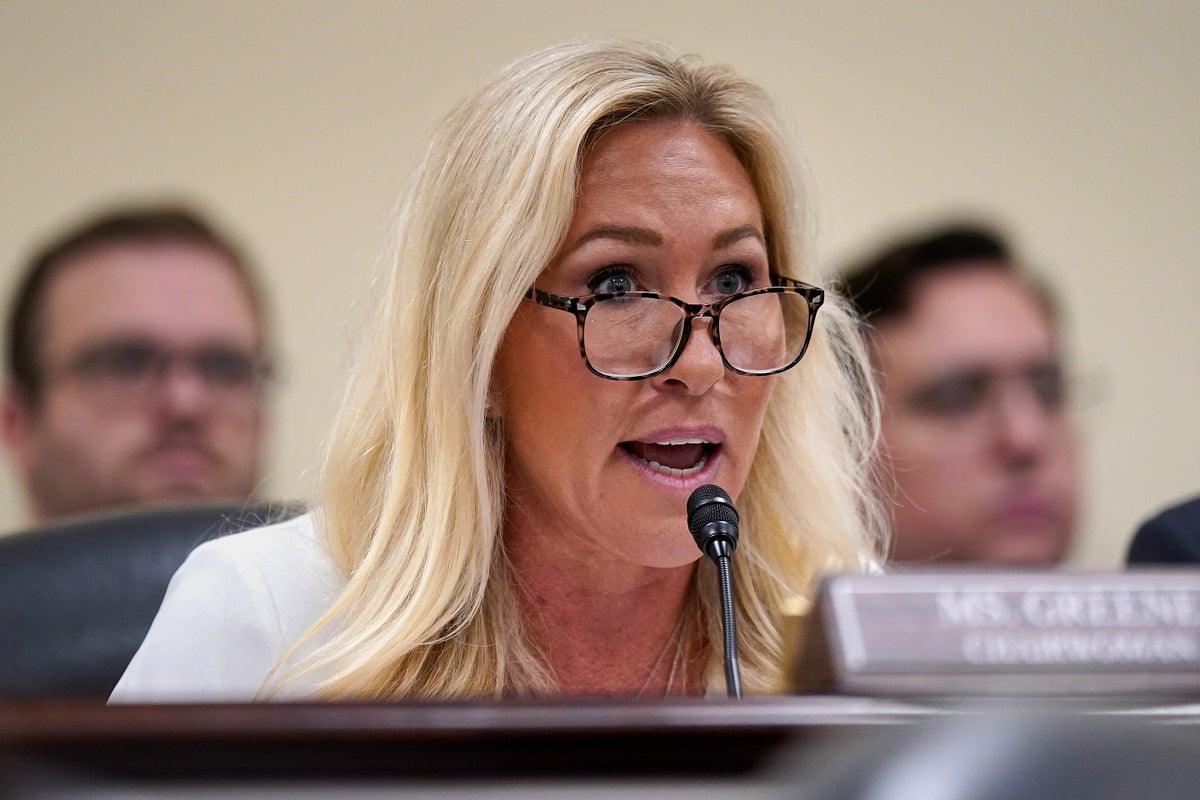 Marjorie Taylor Greene planea escuchar sobre geoingeniería en medio de teorías de conspiración de siembra de nubes