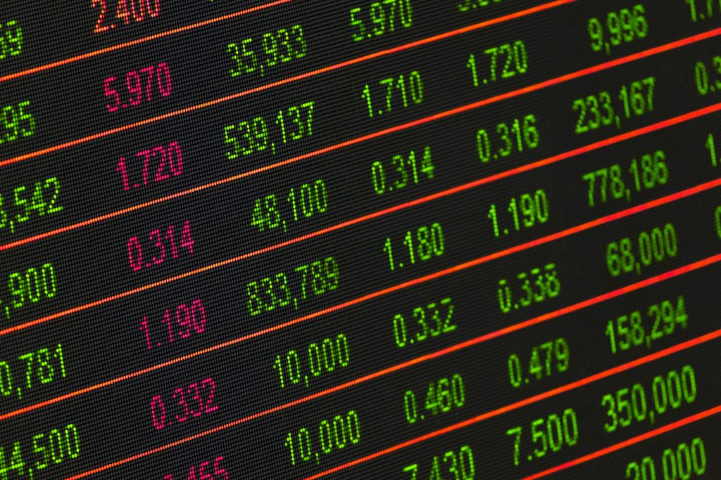 Cómo NASDAQ Los futuros impactan los mercados globales: lo que los operadores deben saber