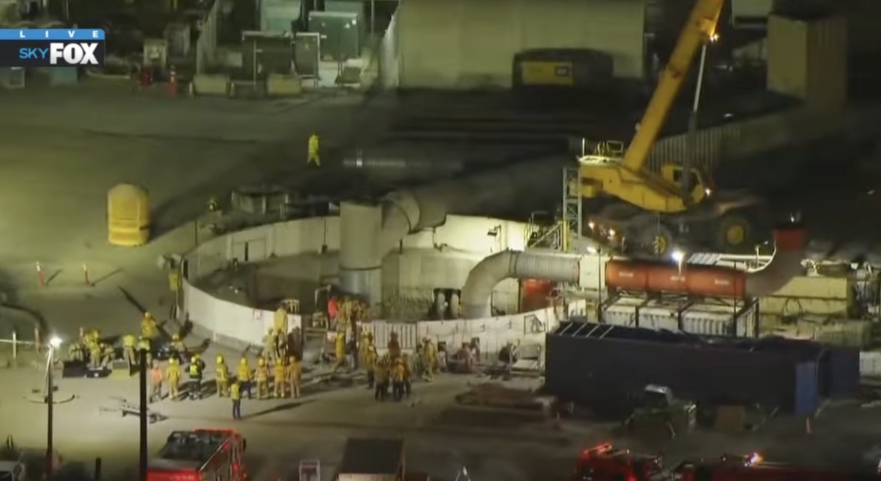 Al menos 15 personas atrapadas después del colapso del túnel en Los Ángeles | El experto de la puerta de entrada