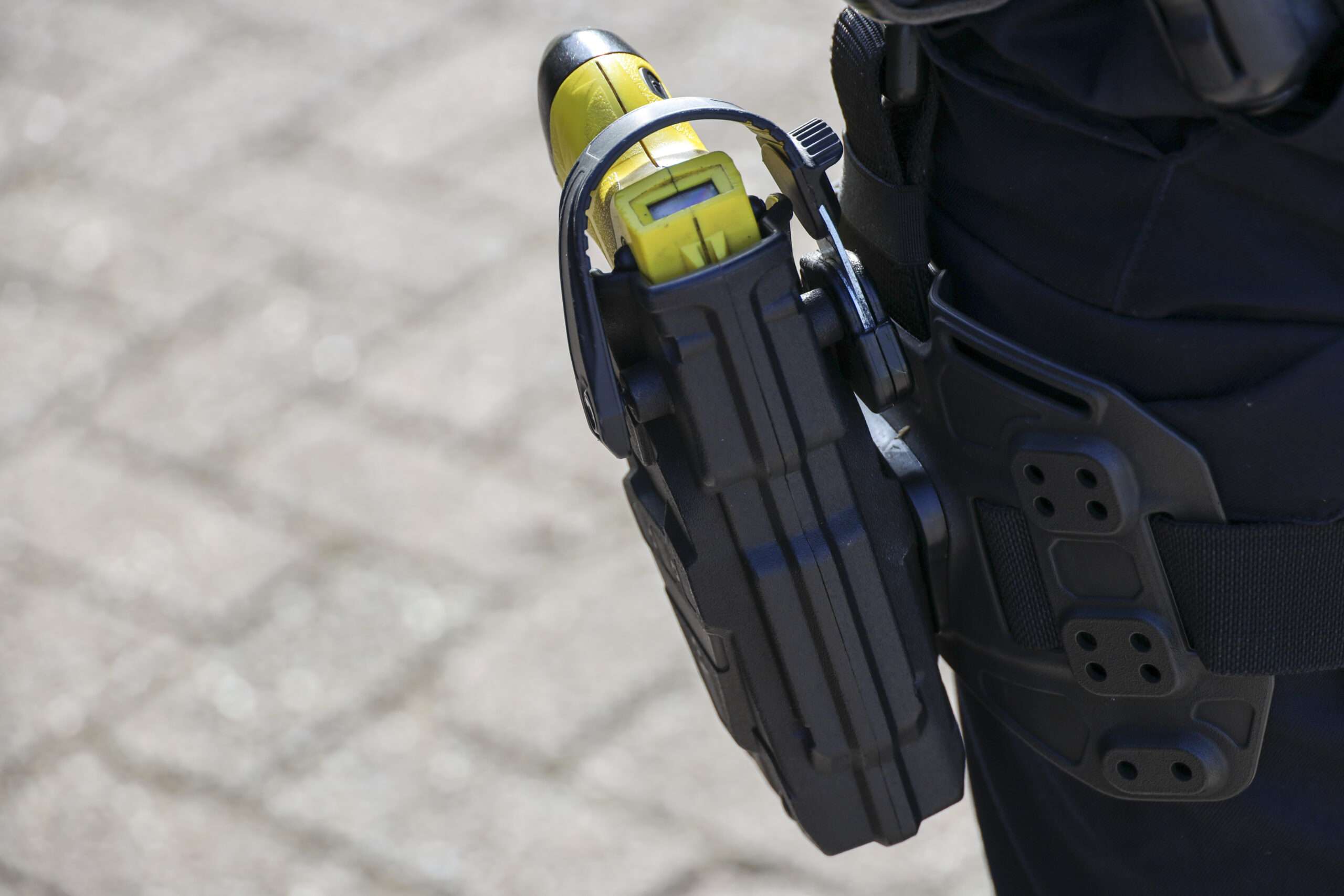 Brickbat: bastante atado