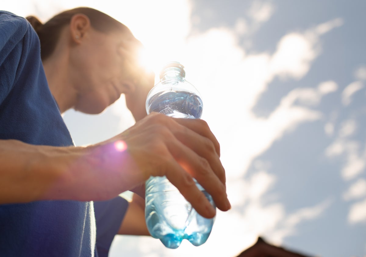 El golpe de calor y la exposición extrema al calor conducen a efectos crónicos en la salud de los riñones, el corazón y el cerebro