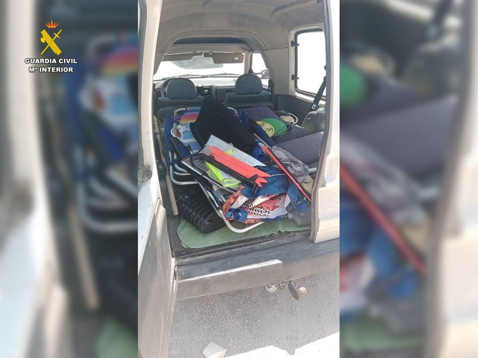 La guardia civil arresta a dos hombres por la serie de robos de vehículos