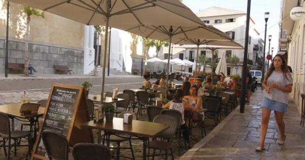 Sube el desempleo del sector turístico balear