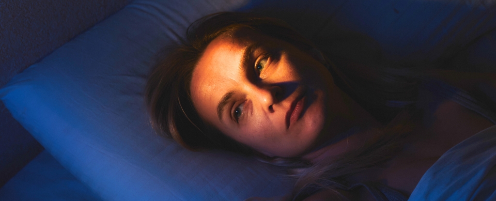 Estudio de más de 400,000 personas vincula bacterias intestinales con riesgo de insomnio: Sciencealert