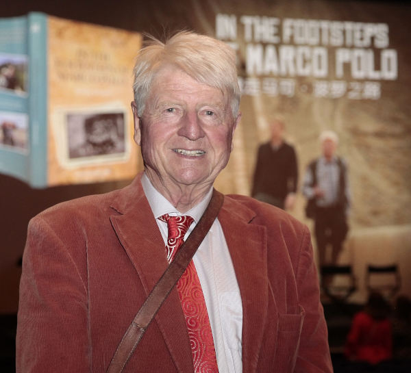 Stanley Johnson escribe y errores