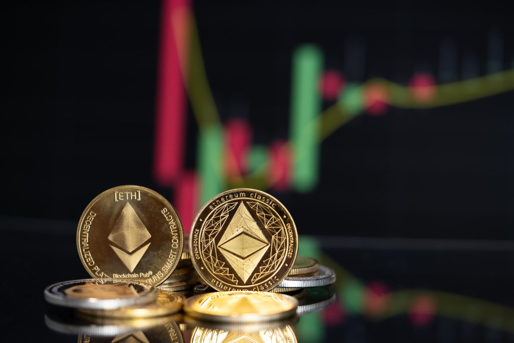 Estabilidad de bitcoin en medio de tensiones comerciales e incertidumbre económica
