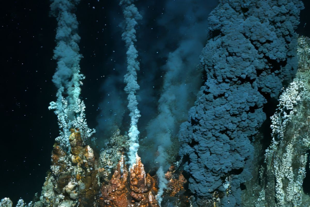 Los volcanes de aguas profundas podrían mantener la clave para encontrar la vida alienígena en el espacio