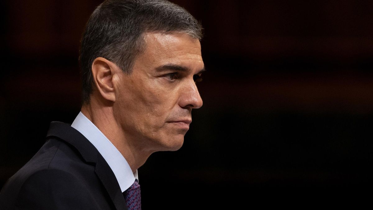 Pedro Sánchez Brazos abiertos | Sánchez venta en defensa de brazos abiertos Tras la Propuesta de Abascal de Hundir el Barco de Salvamento