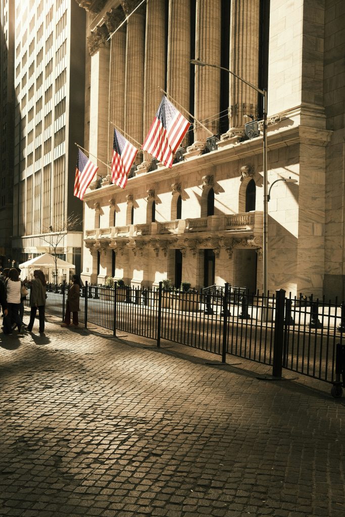 Hubs de fondos de cobertura global: navegar paisajes competitivos