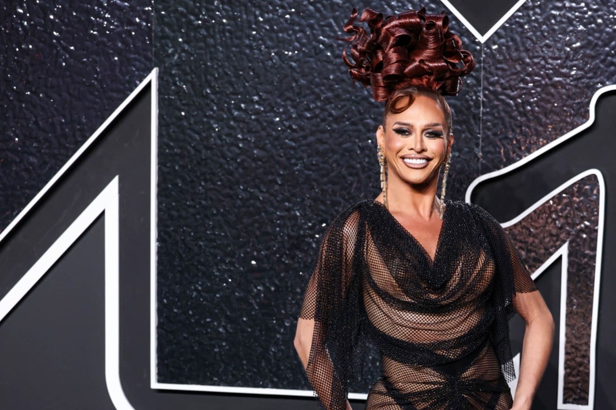 Sasha Colby responde a Socialite Seven – Socialite Life