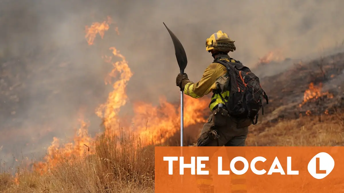 Los incendios siguen ardiendo en la España occidental a medida que se despliega el ejército