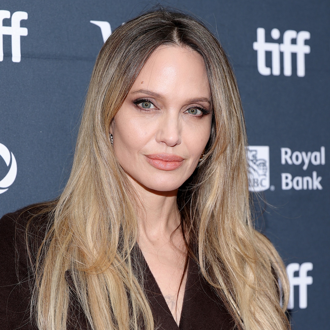 Angelina Jolie revela la regla de moda de sus hijos