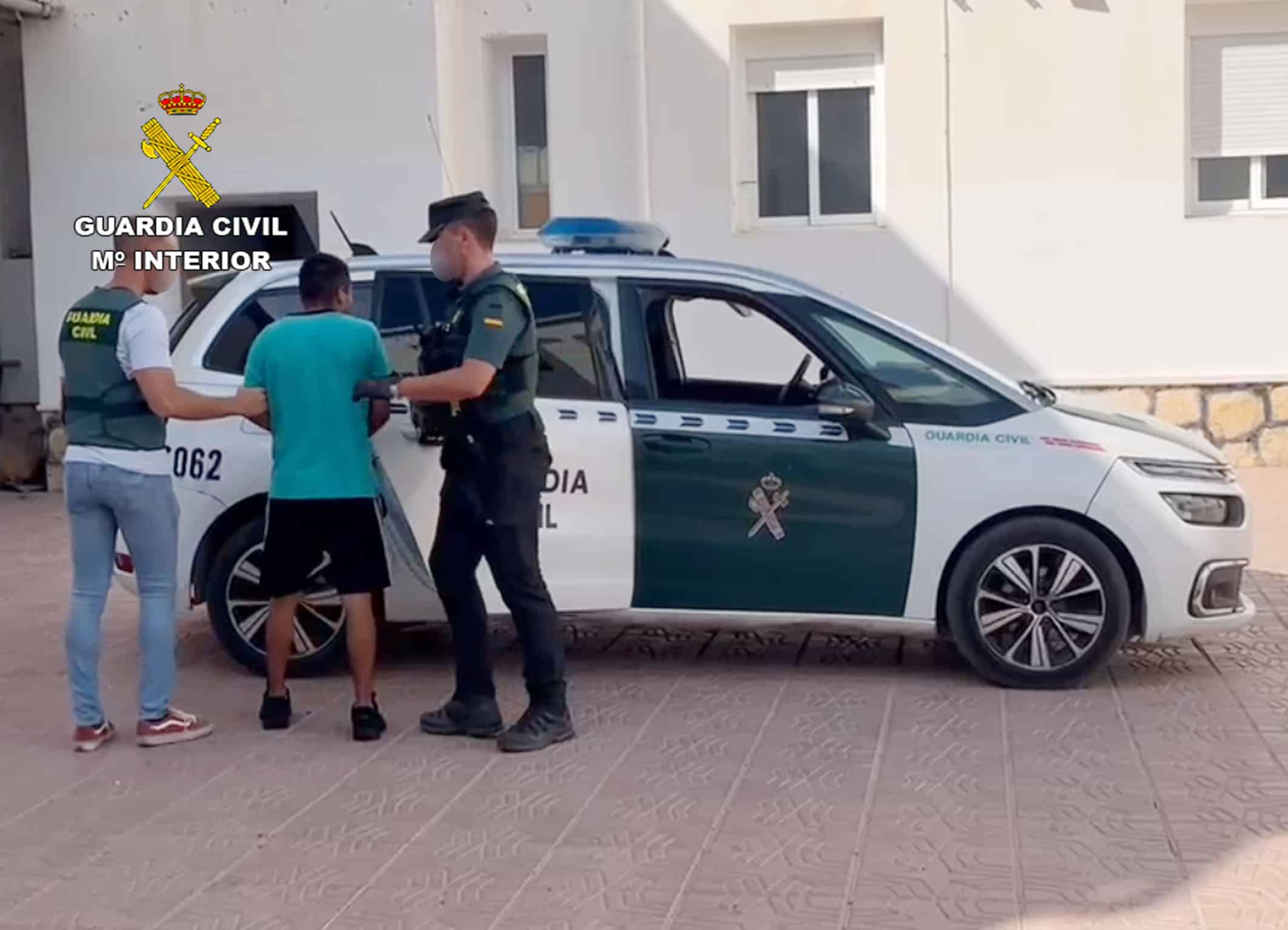 Bootp breakins y la violencia callejera perturban la comunidad de Totana