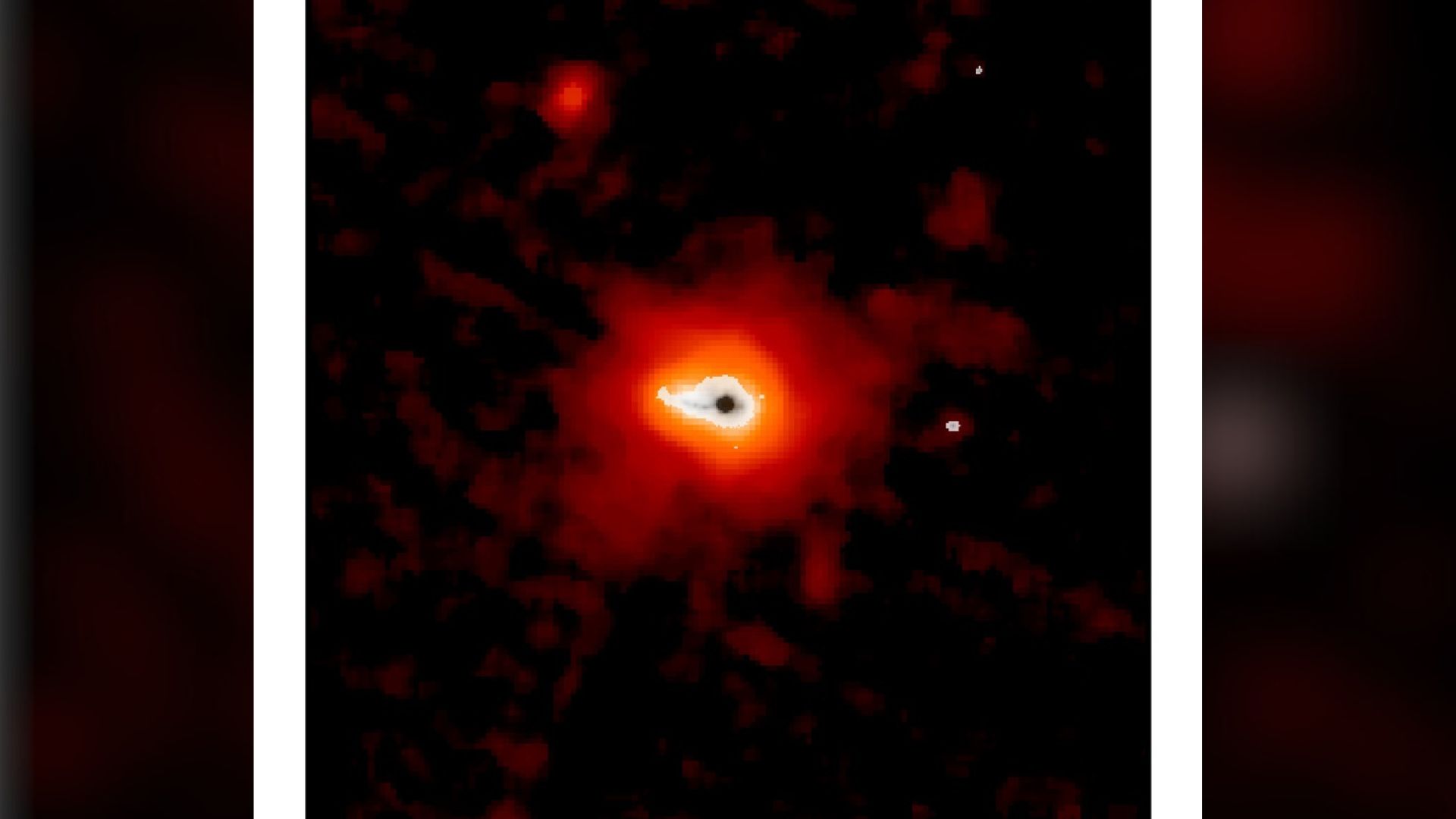 ‘No debería sobrevivir’: los astrónomos descubren polvo en un viaje épico mucho más allá de su galaxia