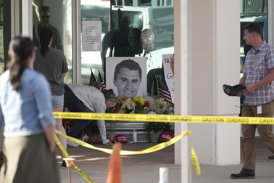 GOP responde a la muerte de Charlie Kirk con cualquier cosa menos el control de armas