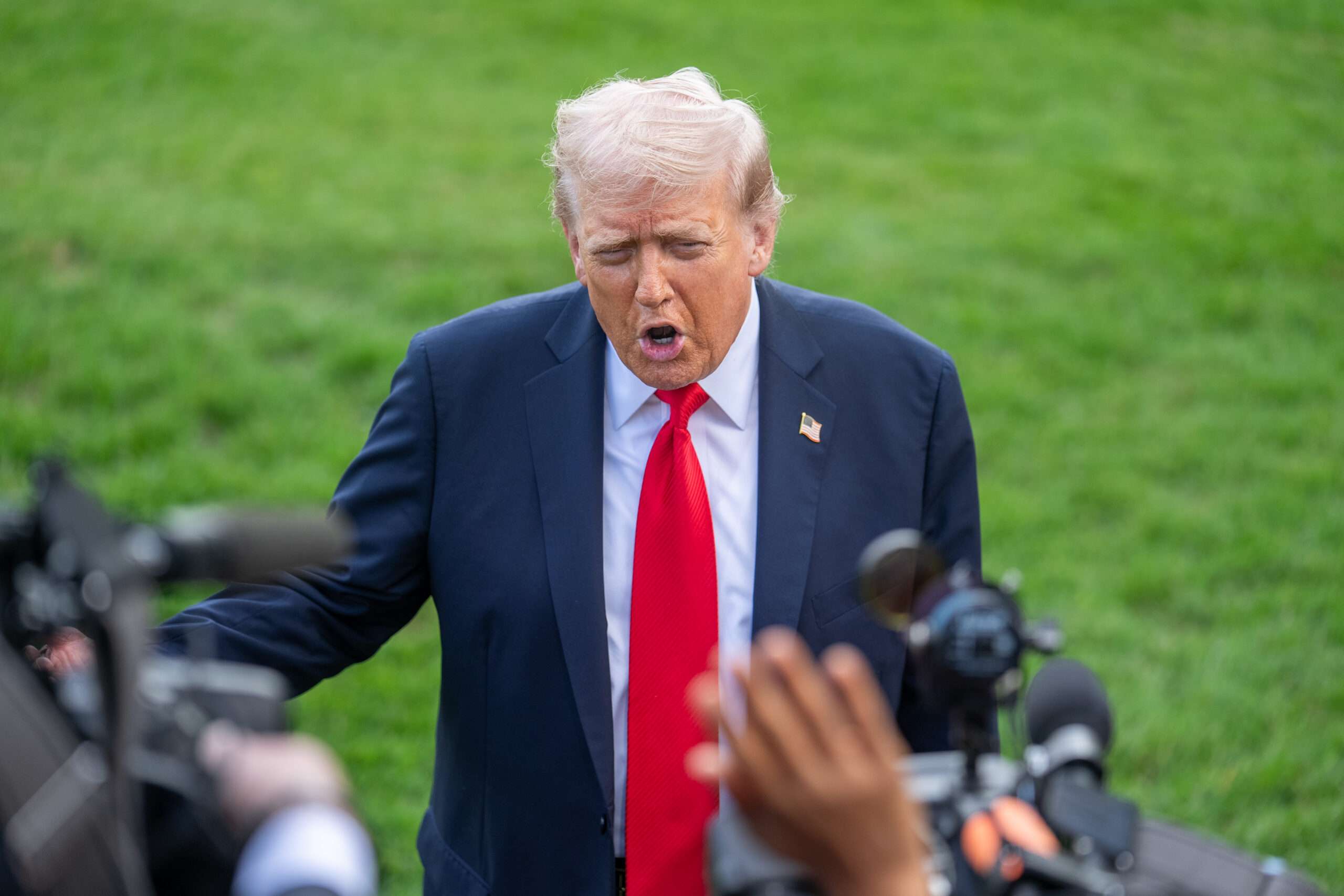 Trump parece empeñado en atacar el discurso ‘radical’ a raíz del asesinato de Kirk