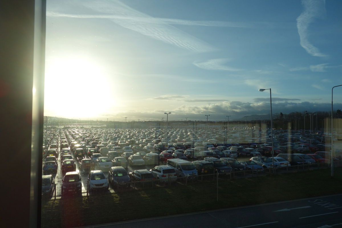 Cierre de un aparcamiento más grande «Euro Weekly News